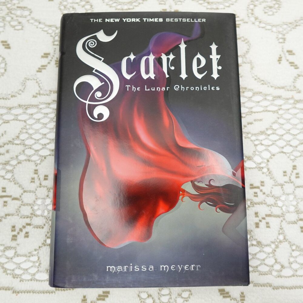 Scarlet Marissa Meyer 2013 First Edition Lunar Chronicles Hardcover Feiwel